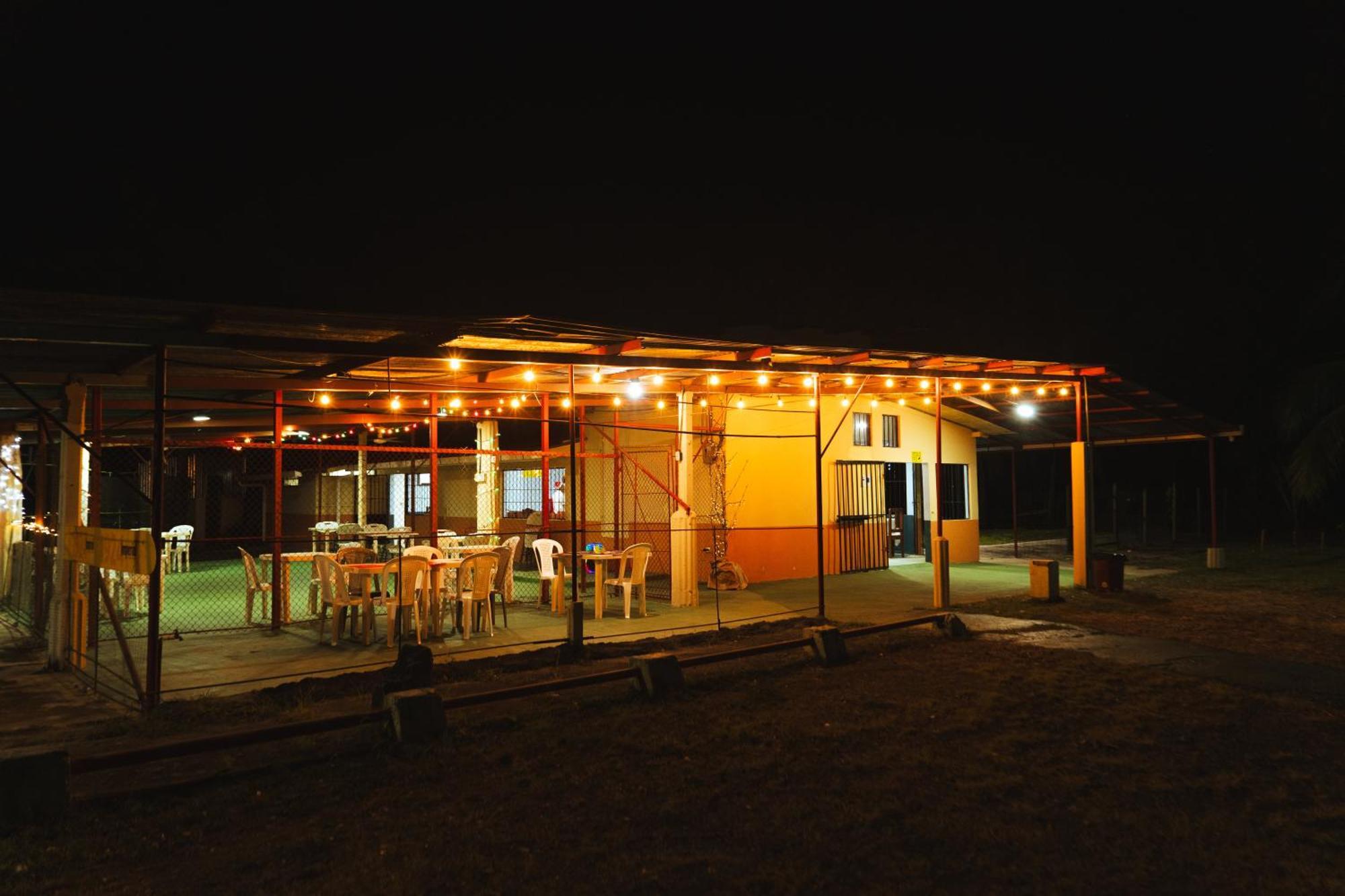El Cocobolo Food&Rest Room 4 Bed And Breakfast Wifi Ac Pkg Gratis Liberia Esterno foto