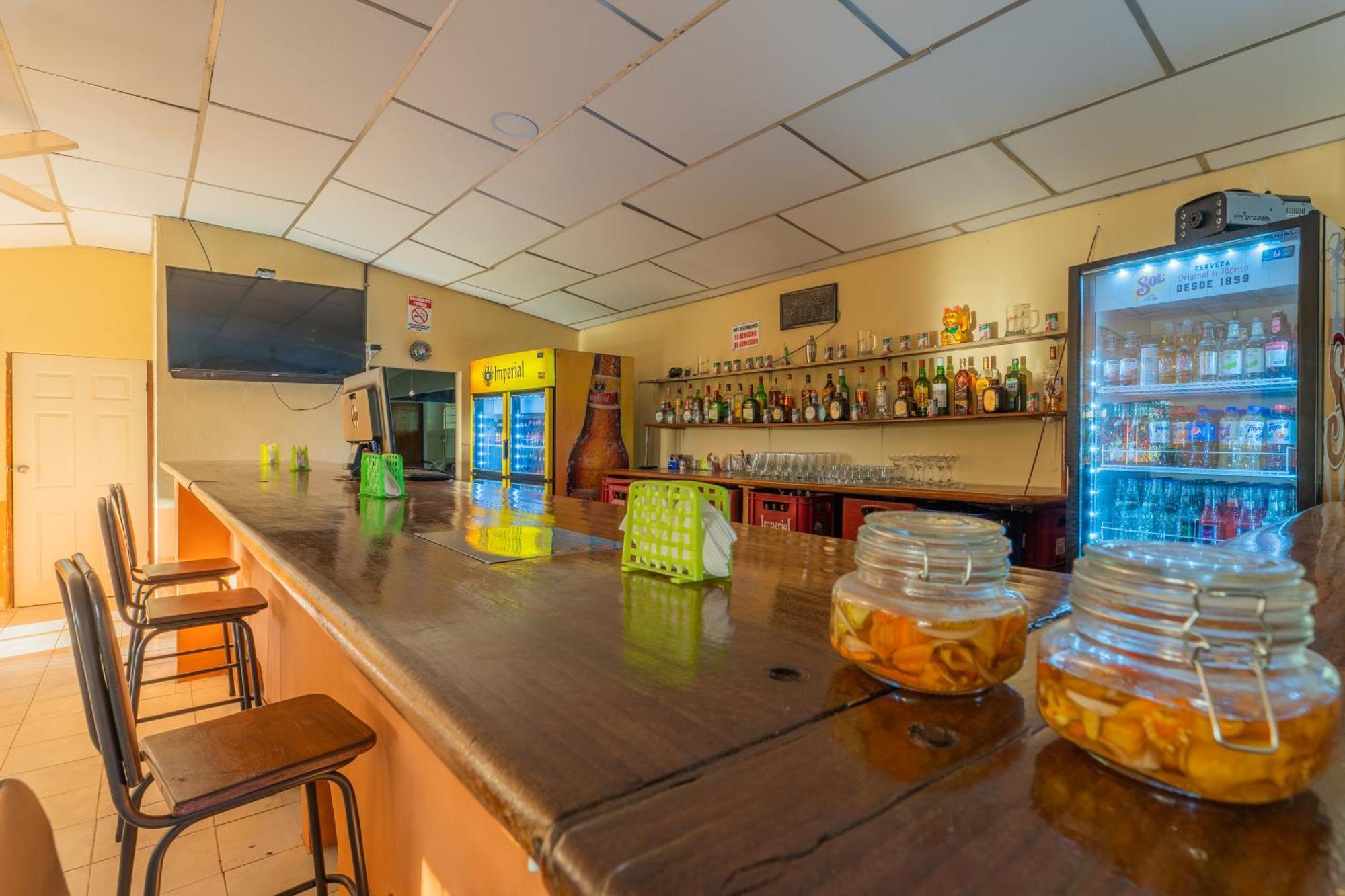 El Cocobolo Food&Rest Room 4 Bed And Breakfast Wifi Ac Pkg Gratis Liberia Esterno foto